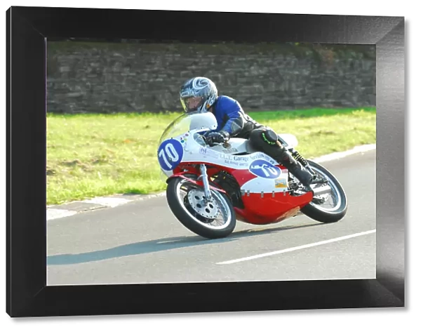 Dave Edwards (Yamaha) 2013 350 Classic TT