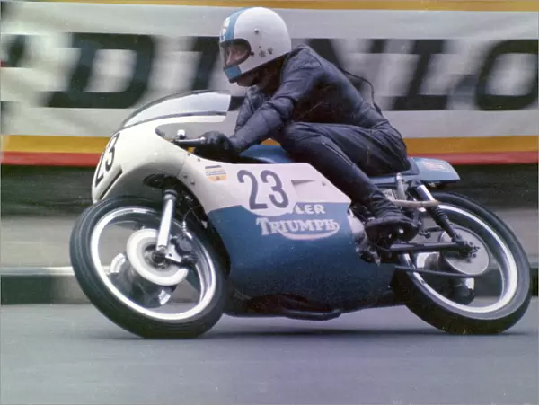 Alan Capstick (Triumph) 1973 Formula 750 TT