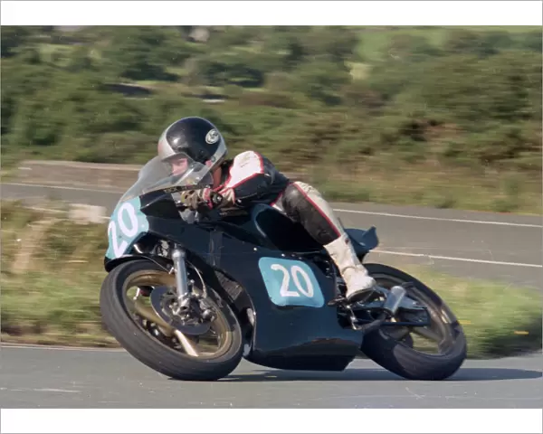 Mick Robinson (Yamaha) 1987 Junior Manx Grand Prix