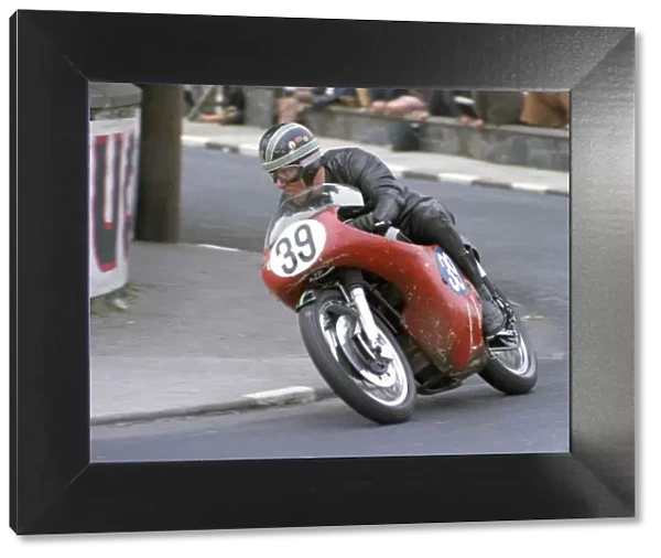 Brian Walmsley (AJS) 1968 Junior TT