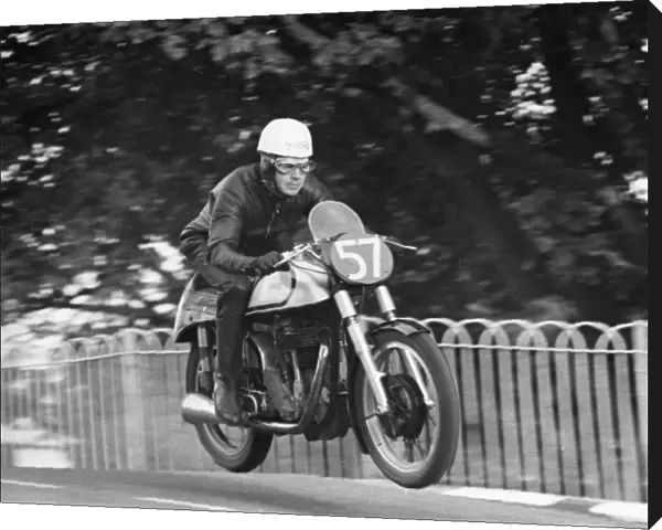 Geoff Duke (Norton) 1950 Junior TT