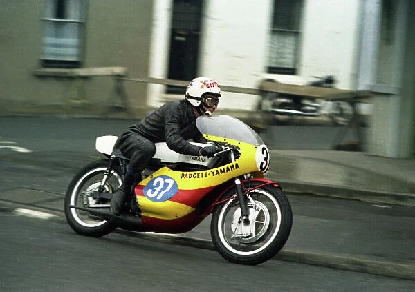 Dudley Robinson (Padgett Yamaha) 1971 Junior TT