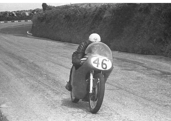 Eric Hinton (Norton) 1958 Junior TT