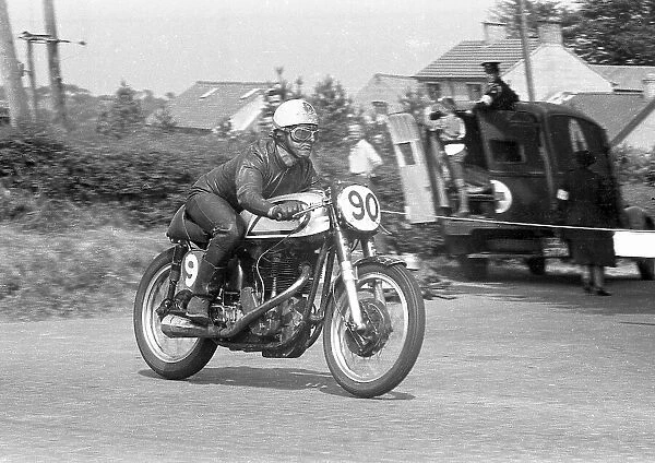 Florian Camathias (Norton) 1955 Senior Ulster Grand Prix