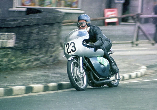 Gordon Taylor (Yamaha) 1968 Lightweight Manx Grand Prix