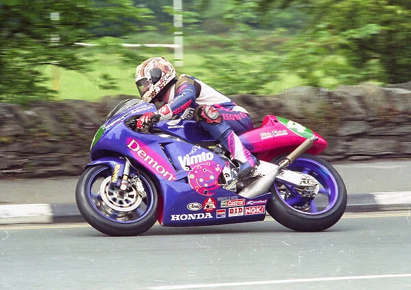 John McGuinness (Honda) 2000 Lightweight TT