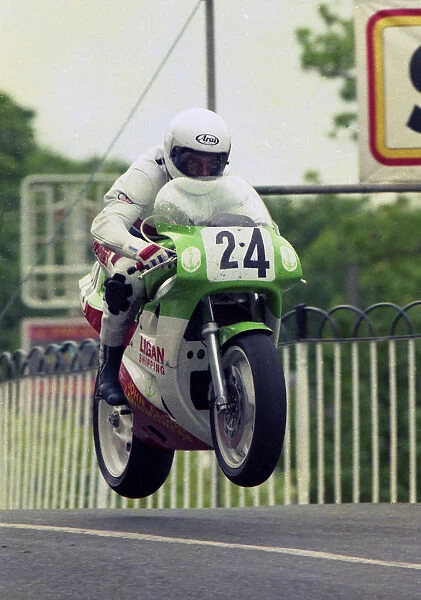 Kenny Harrison (Honda) 1990 Senior TT