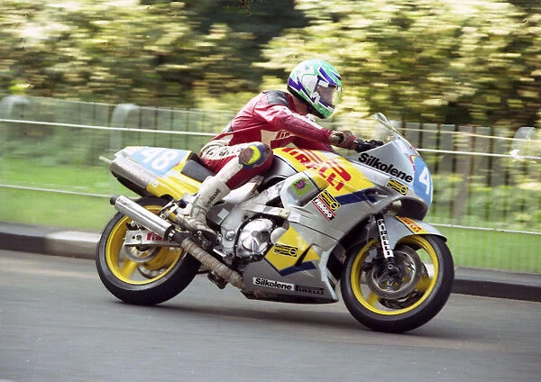 Rob Simm (Kawasaki) 1991 Newcomers Manx Grand Prix