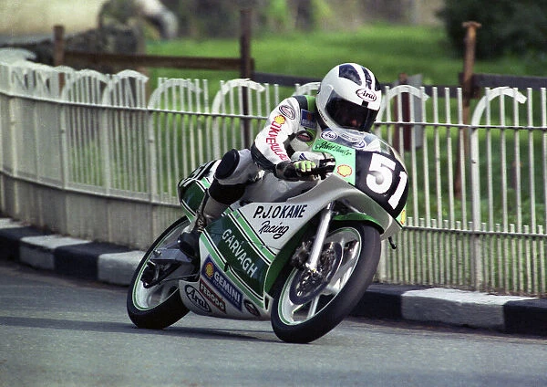 Robert Dunlop at Braddan Bridge: 1990 Ultra Lightweight TT