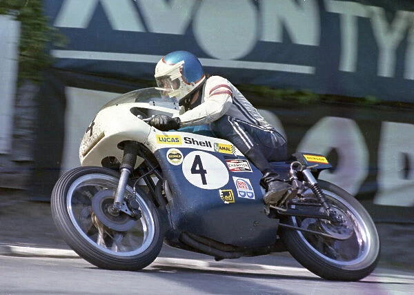 Tony Jefferies (Triumph) 1973 Formula 750 TT