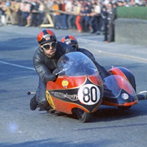 Bob Beales & Jenny Beales (Middleton Triumph) 1969 750 Sidecar TT