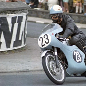 Brian Kaye (Honda) 1969 Ultra Lightweight TT