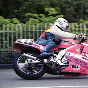Dave Morris (Suzuki) 1990 Lightweight 400 TT