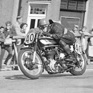 Dennis Christian (Norton) 1950 Senior Manx Grand Prix