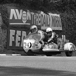 Dick Hawes & Eddie Kiff (Cooper Weslake) at Governors Bridge: 1973 500 Sidecar TT