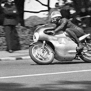 Frank Perris (Suzuki) 1964 Lightweight TT