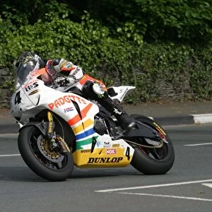 Ian Hutchinson (Honda) 2010 Superbike TT
