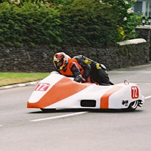 Ian Salter & Deborah Salter (Kawasaki) 2004 Sidecar TT