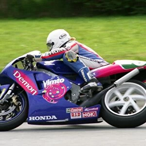 Kate Parkinson (Demon Vimto Honda) 2000 Lightweight TT