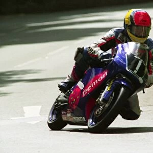 Paul Williams (Honda) 2000 Ultra Lightweight TT