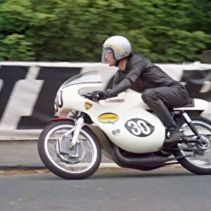 Peter Courtney (Padgett Yamaha) 1971 Ultra Lightweight TT