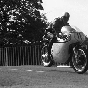 Robert Mawby (Norton) 1963 Senior Manx Grand Prix