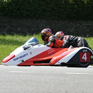 Roy Hanks & Dave Wells (Molyneux Rose) 2005 Sidecar TT