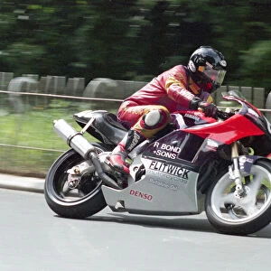 Steve Linsdell (Flitwick Yamaha) 1999 Singles TT