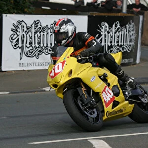 Thomas Schoenfelder (Suzuki) 2009 Superstock TT