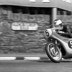 Tom Phillis (Honda) 1962 Ultra Lightweight TT