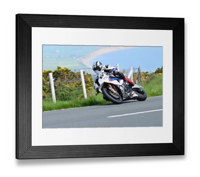 Framed Print : Michael Dunlop (BMW) 2014 Superbike TT Framed Print : Michael Dunlop (BMW) 2014 Superbike TT