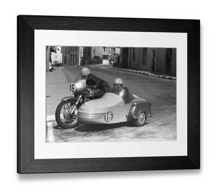 Framed Print : Eric Oliver & Pat Wise at the Manx Arms;1958 Sidecar TT