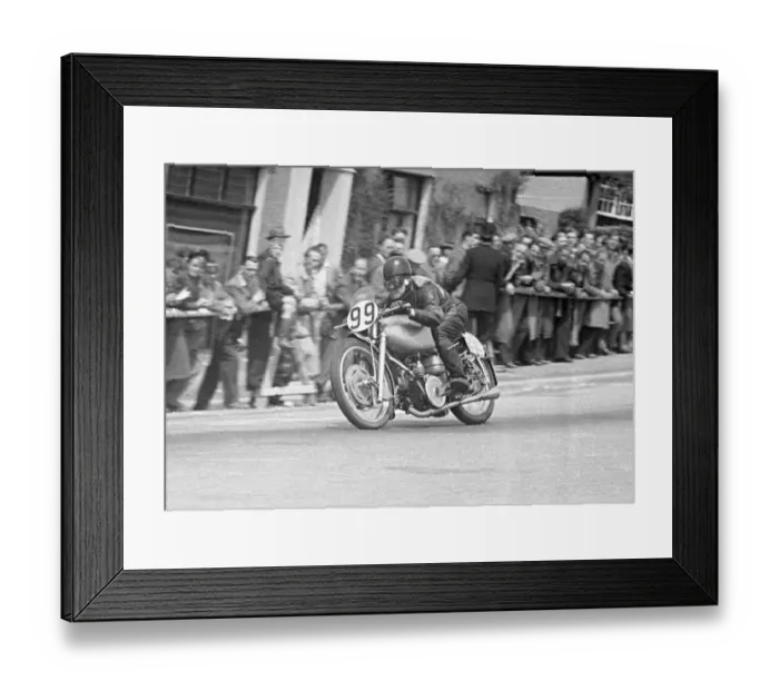Framed Print : Maurice Cann on Bray Hill