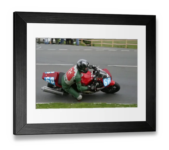 Framed Print : Barry Wood (Yamaha) 2003 Junior TT Framed Print : Barry Wood (Yamaha) 2003 Junior TT