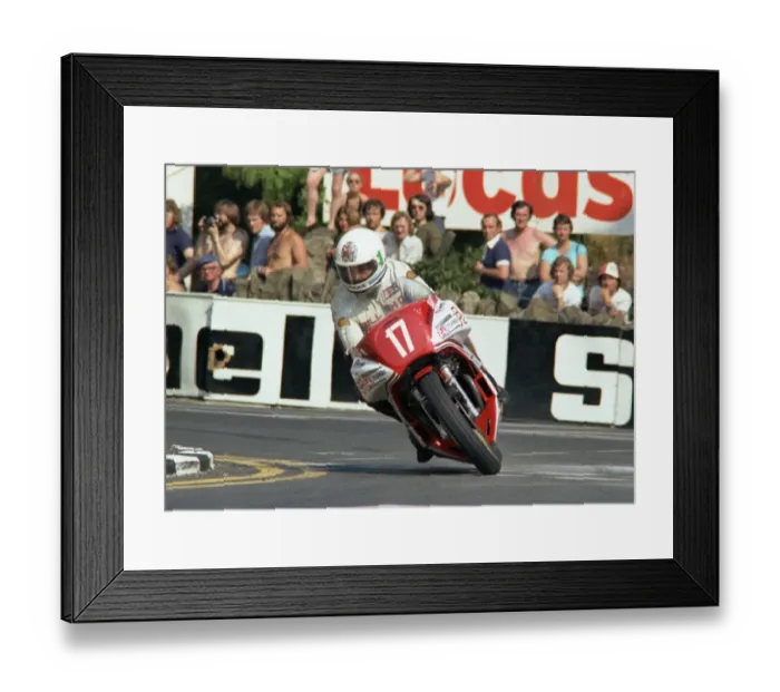 Framed Print : Bill Smith (Bimota Suzuki) at Quarter Bridge; 1978 Formula One TT Framed Print : Bill Smith (Bimota Suzuki) at Quarter Bridge; 1978 Formula One TT