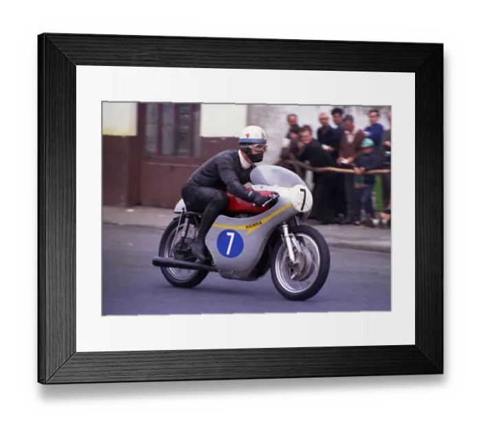 Framed Print : Bill Smith (Honda) leaves Parliament Square, 1968 Junior TT Framed Print : Bill Smith (Honda) leaves Parliament Square, 1968 Junior TT