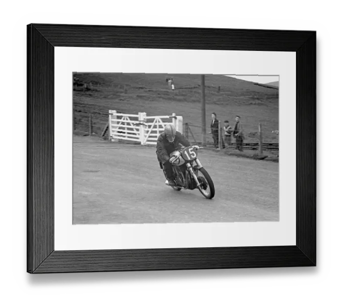 Framed Print : John Surtees; practice for 1953 TT Framed Print : John Surtees; practice for 1953 TT