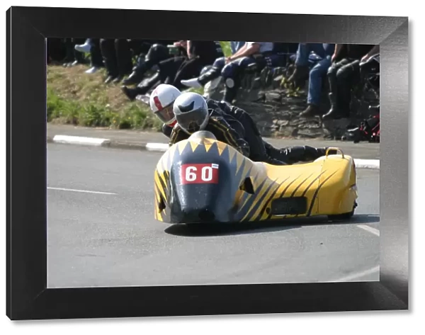 Peter Allebone & Bob Dowty (MR Equipe Kawasaki) 2007 Sidecar TT