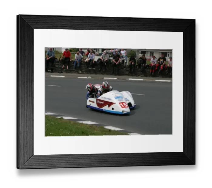 Framed Print : Greg Lambert & Ivan Murray (Honda) 2004 Sidecar TT Framed Print : Greg Lambert & Ivan Murray (Honda) 2004 Sidecar TT