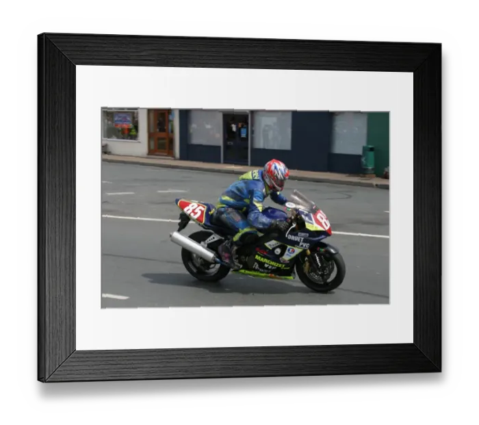 Framed Print : Thierry de Moly (Suzuki) 2004 Production 1000 TT Framed Print : Thierry de Moly (Suzuki) 2004 Production 1000 TT