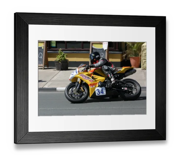 Framed Print : Ian Mackman (Triumph) 2008 Supersport TT Framed Print : Ian Mackman (Triumph) 2008 Supersport TT