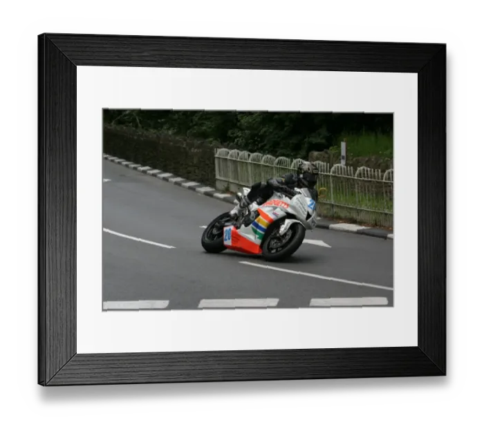 Framed Print : Mats Nilsson (Honda) 2008 Supersport TT Framed Print : Mats Nilsson (Honda) 2008 Supersport TT