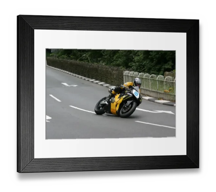 Framed Print : Ian Pattinson (Honda) 2008 Supersport TT Framed Print : Ian Pattinson (Honda) 2008 Supersport TT