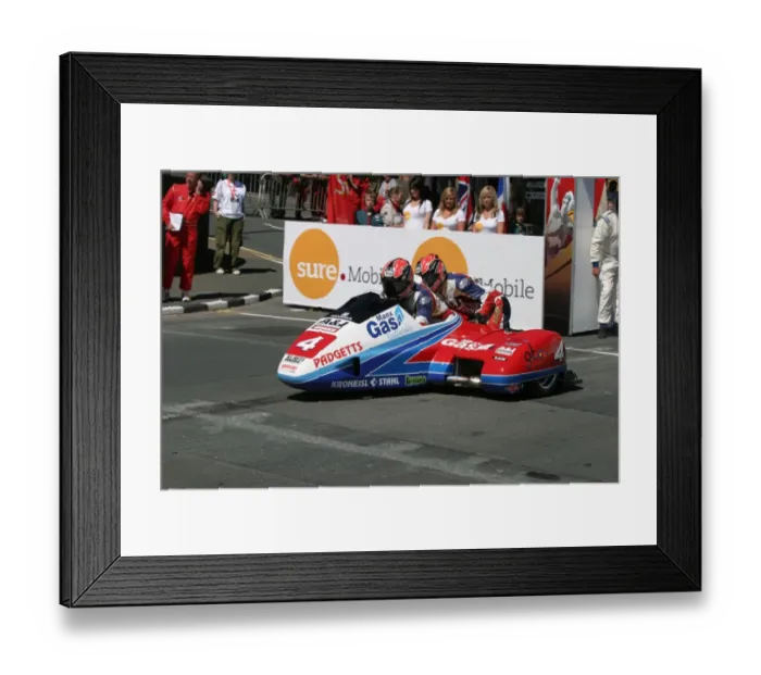 Framed Print : Klaus Klaffenbock & Christian Parzer (LCR Honda) 2008 Sidecar TT Framed Print : Klaus Klaffenbock & Christian Parzer (LCR Honda) 2008 Sidecar TT