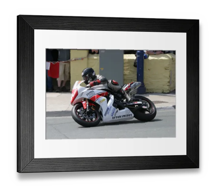 Framed Print : George Spence (Yamaha) 2007 Superstock TT Framed Print : George Spence (Yamaha) 2007 Superstock TT