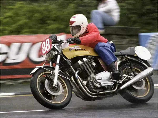 Bill Willison (Laverda) 1979 Formula One TT