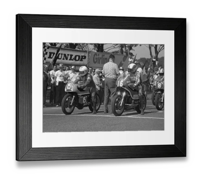 Framed Print : Mick Poxon & John Williams 1978 Formula One TT Framed Print : Mick Poxon & John Williams 1978 Formula One TT