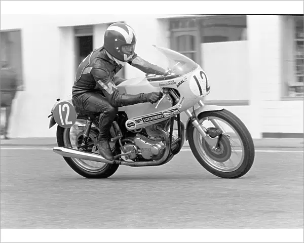 Peter Williams (Norton) 1971 Production TT
