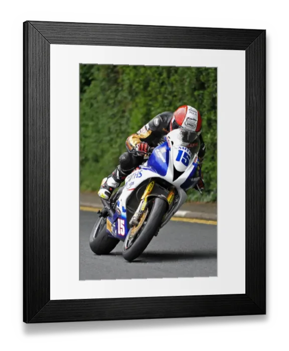Framed Print : Michael Rutter (Smiths Triumph) 2015 Supersport TT Framed Print : Michael Rutter (Smiths Triumph) 2015 Supersport TT