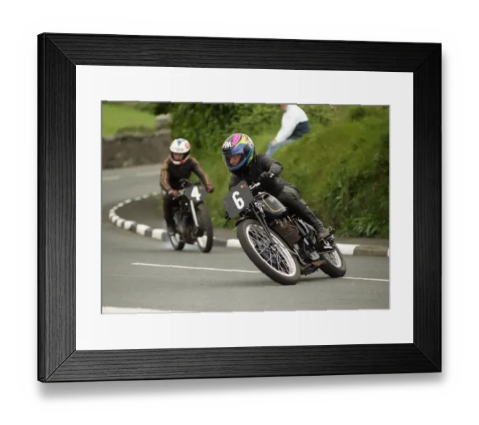 Framed Print : Fred Walton (Velocette) 1993 Classic TT Framed Print : Fred Walton (Velocette) 1993 Classic TT